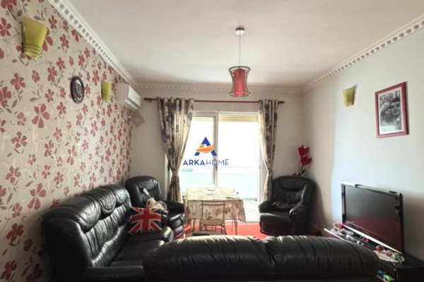 Shtepi ne shitje 2+1 ne Tirane - 130,000 Euro