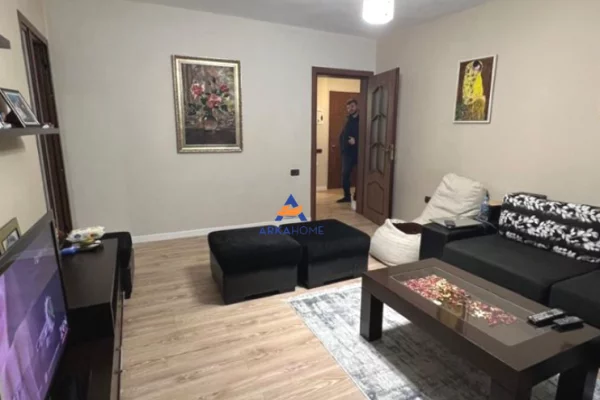 Shtepi ne shitje 3+1 ne Tirane - 160,000 Euro