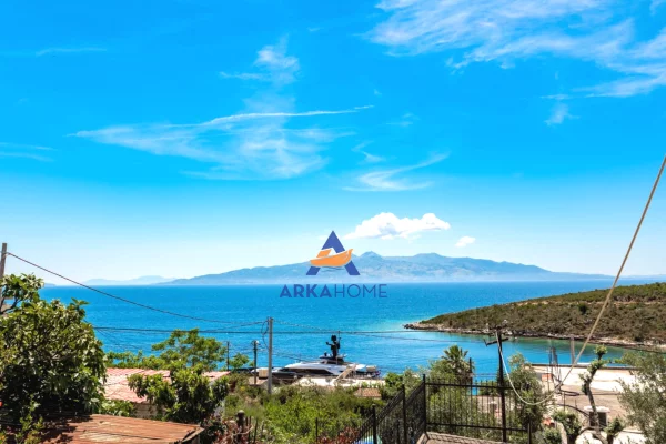 Private house for rent in Saranda 5+1, Furnished