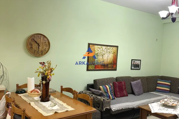 Shtepi me qera 1+1 ne Tirane - 400 Euro