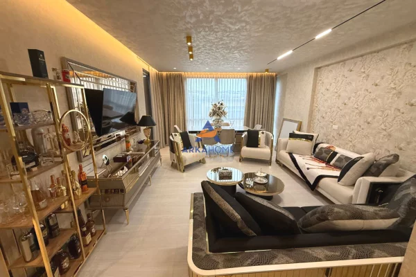 House for Sale 2+1 in Tirana - 240,000 Euro