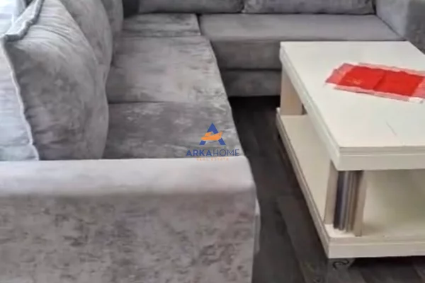 Shtepi me qera 2+1 ne Tirane - 450 Euro