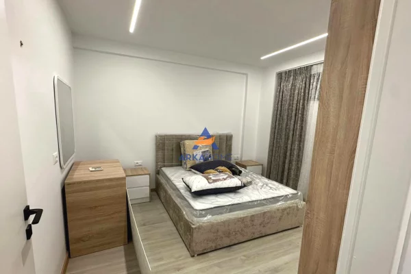 Shtepi me qera Apartament ne Tirane, 1+1, Mobilimi E mobiluar, Pagesa 700  Euro.