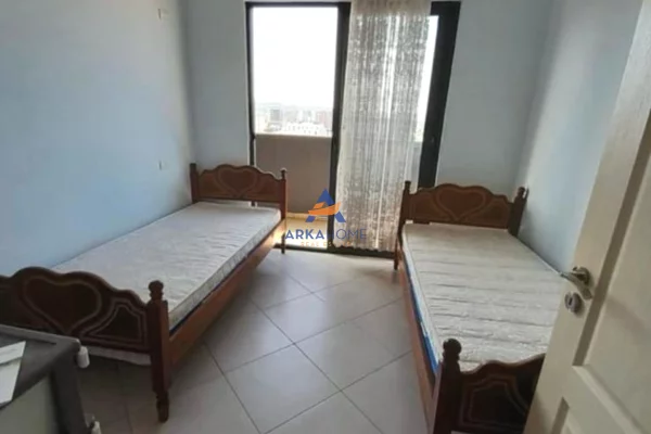 Shtepi me qera 2+1 ne Tirane - 467 Euro