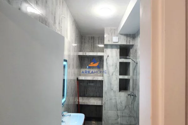 Shtepi me qera Apartament ne Tirane, 1+1, Mobilimi E mobiluar, Pagesa 760  Euro.