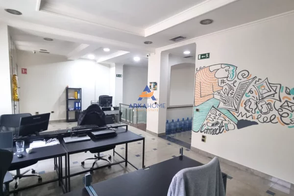 JEPET AMBIENT ME QERA 350M2 "SHESHI WILLSON" 600 EURO