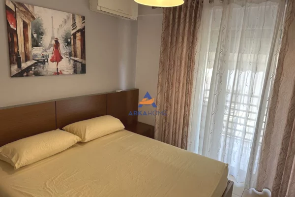 Shtepi me qera 1+1 ne Tirane - 750 Euro