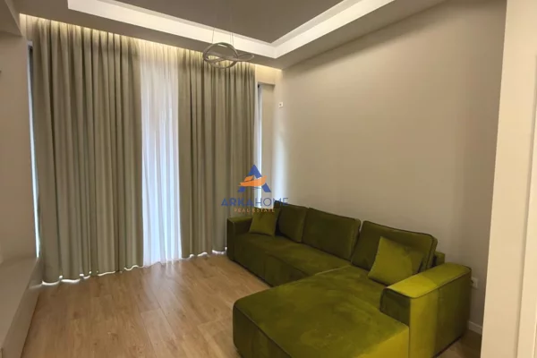 Shtepi me qera 1+1 ne Tirane - 572 Euro