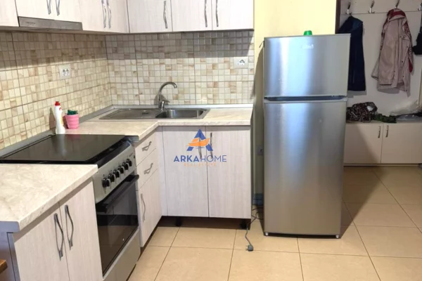 Shtepi me qera Apartament ne Tirane, 2+1, Mobilimi E mobiluar, Pagesa 624  Euro.