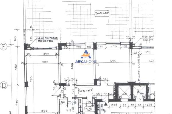 Shtepi ne shitje 3+1 ne Tirane - 470,000 Euro