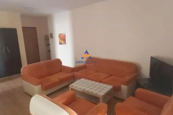 Shtepi ne shitje 2+1 ne Tirane - 140,000 Euro