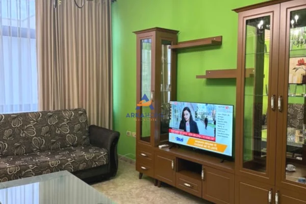 Shtepi me qera 1+1 ne Tirane - 468 Euro