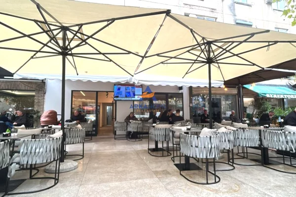 Ambient biznesi ne shitje 2+1 ne Tirane - 330,000 Euro