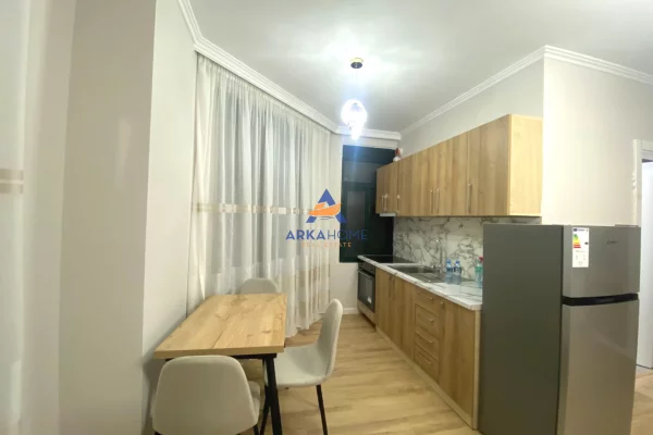 Shtepi me qera 1+1 ne Tirane - 572 Euro