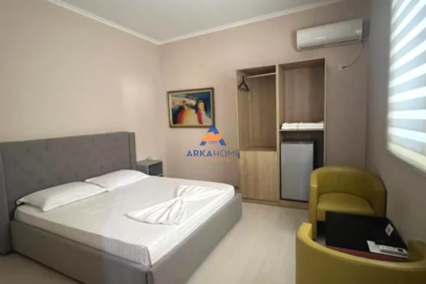 Ambient biznesi ne shitje 5+1 ne Tirane - 2,200,000 Euro