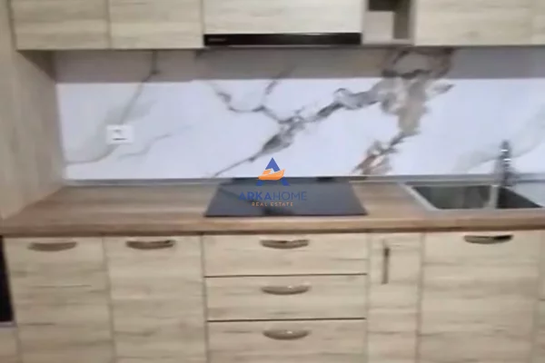 Casa in affitto 2+1 a Tirana - 522 Euro