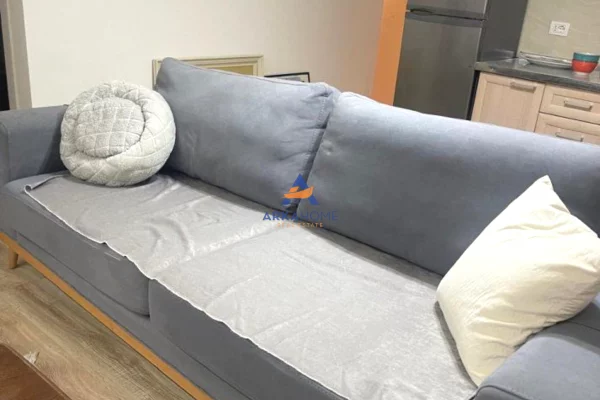 Shtepi me qera 1+1 ne Tirane - 600 Euro