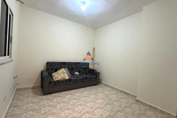 Shtepi me qera 3+1 ne Tirane - 700 Euro