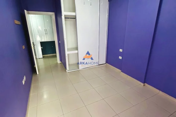 Shtepi ne shitje 2+1 ne Tirane - 135,000 Euro
