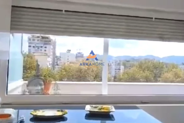 Shtepi ne shitje Apartament ne Tirane, 1+1, Mobilimi E mobiluar, Pagesa 430,000  Euro.