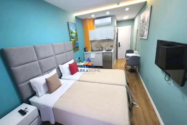 Ambient biznesi ne shitje 5+1 ne Tirane - 1,350,000 Euro