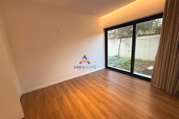 Shtepi me qera 2+1 ne Tirane - 1,500 Euro