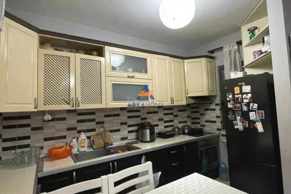 Shtepi ne shitje 2+1 ne Tirane - 173,000 Euro