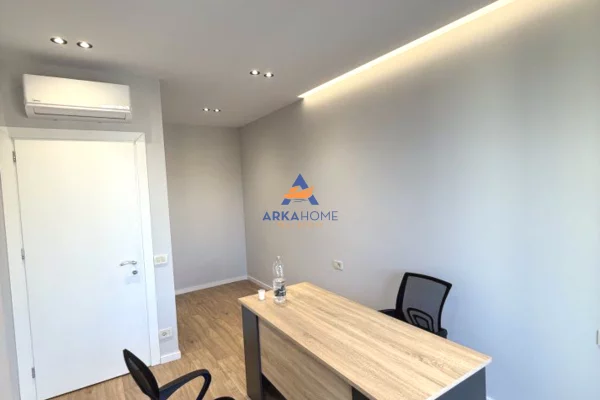 Ambient biznesi me qera 3+1 ne Tirane - 700 Euro