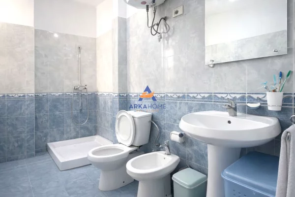 Shtepi me qera Apartament ne Tirane, 1+1, Mobilimi E mobiluar, Pagesa 500  Euro.