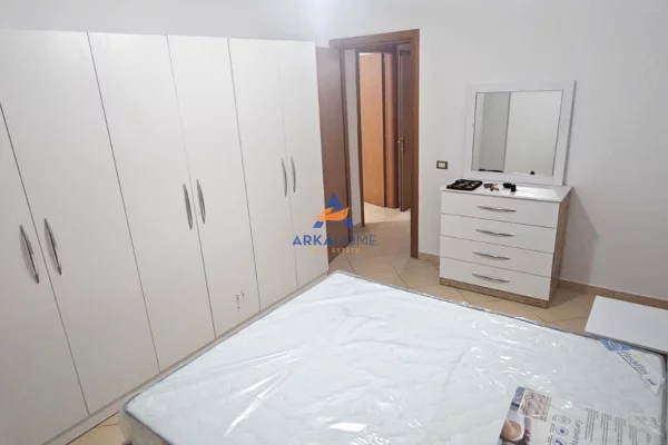 Shtepi me qera 2+1 ne Tirane - 521 Euro