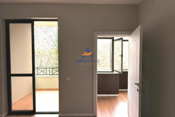 Shtepi me qera 1+1 ne Tirane - 700 Euro