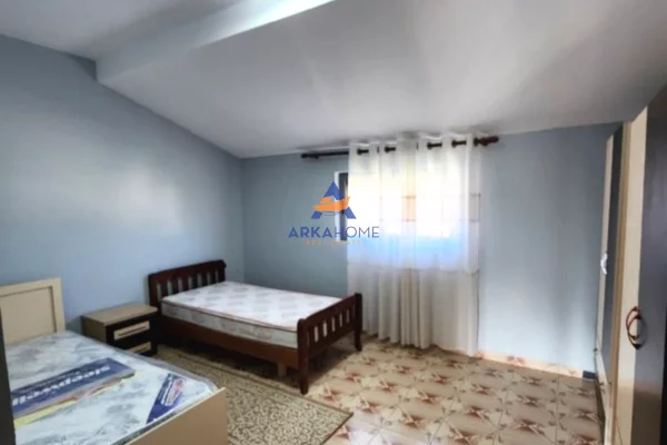 Shtepi me qera Apartament ne Tirane, 2+1, Mobilimi E mobiluar, Pagesa 450  Euro.