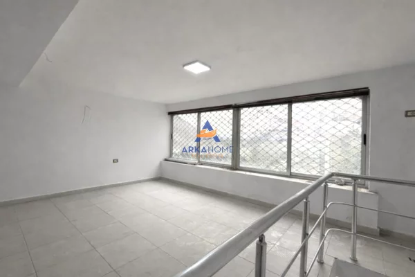 Ambient biznesi ne shitje 1+1 ne Tirane - 160,000 Euro