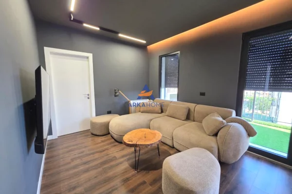 Shtepi ne shitje 2+1 ne Tirane - 500,000 Euro