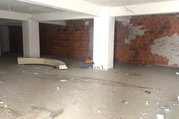 Ambient biznesi ne shitje 1+1 ne Tirane - 262,000 Euro