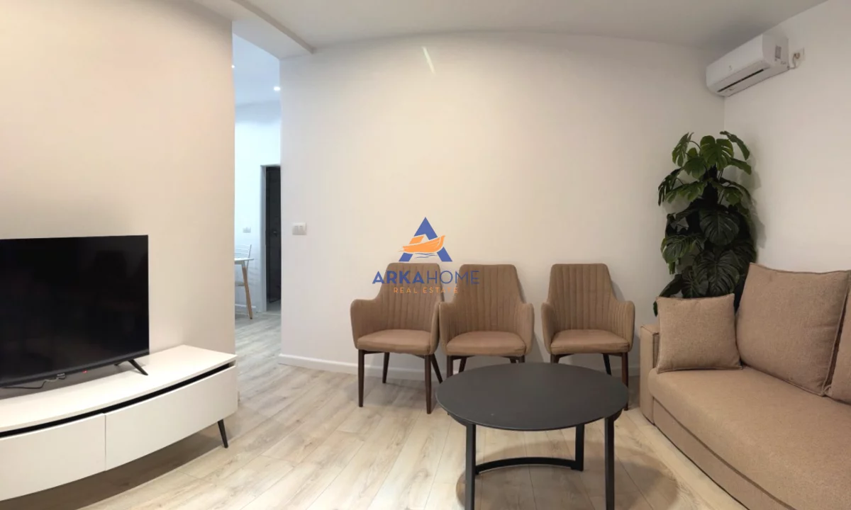 Shtepi me qera Apartament ne Tirane, 1+1, Mobilimi E mobiluar, Pagesa 500  Euro.