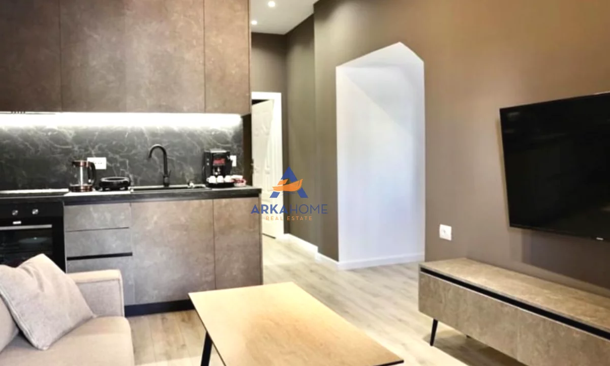 Shtepi me qera Apartament ne Tirane, 1+1, Mobilimi E mobiluar, Pagesa 500  Euro.