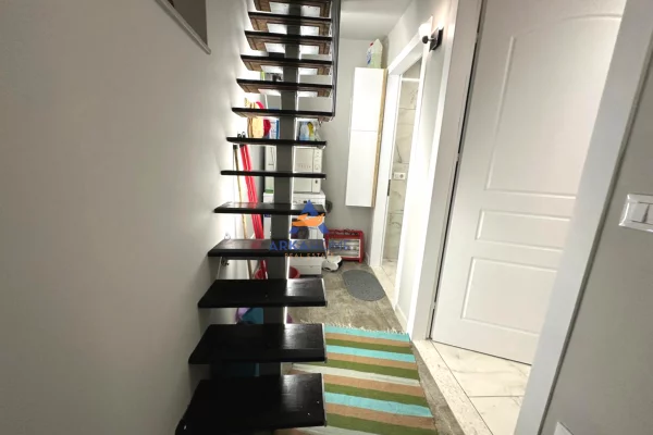 Shtepi me qera 1+1 ne Tirane - 572 Euro