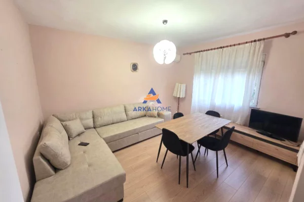 Shtepi me qera 1+1 ne Tirane - 624 Euro
