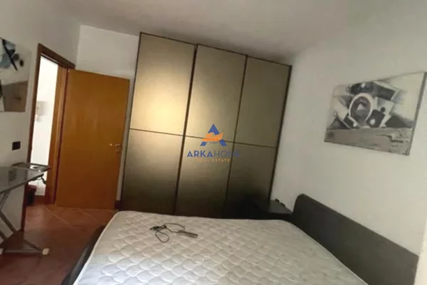 Shtepi me qera 1+1 ne Tirane - 468 Euro