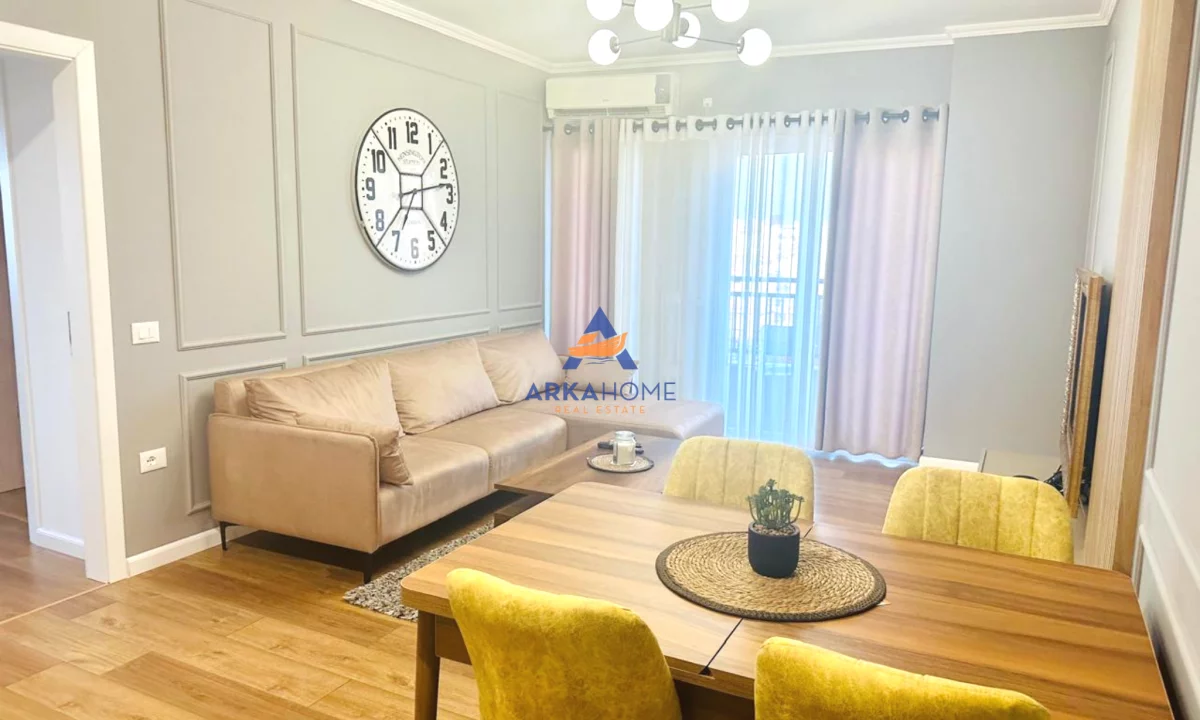 Shtepi me qera Apartament ne Tirane, 2+1, Mobilimi E mobiluar, Pagesa 624  Euro.