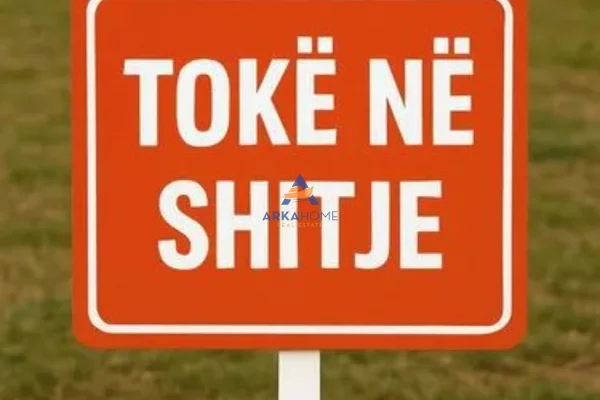 Truall ose Toke  ne Tirane - 72,840 Euro