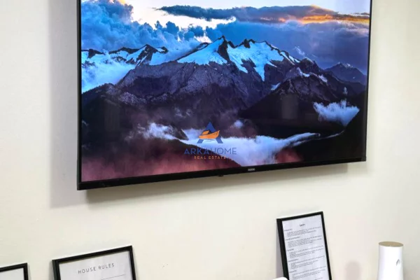 Shtepi me qera 2+1 ne Tirane - 800 Euro