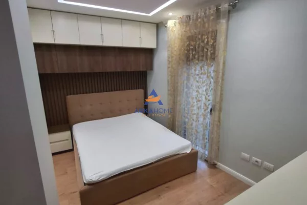 Shtepi me qera Apartament ne Tirane, 1+1, Mobilimi E mobiluar, Pagesa 600  Euro.