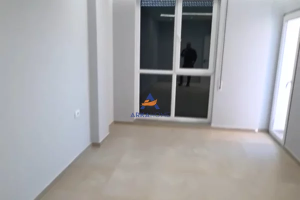 Shtepi me qera 1+1 ne Tirane - 415 Euro