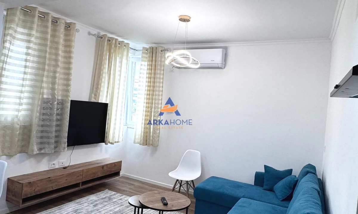 Shtepi ne shitje Apartament ne Tirane, 2+1, Mobilimi E mobiluar, Pagesa 139,000  Euro.