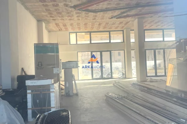 Ambient biznesi me qera 1+1 ne Tirane - 5,000 Euro