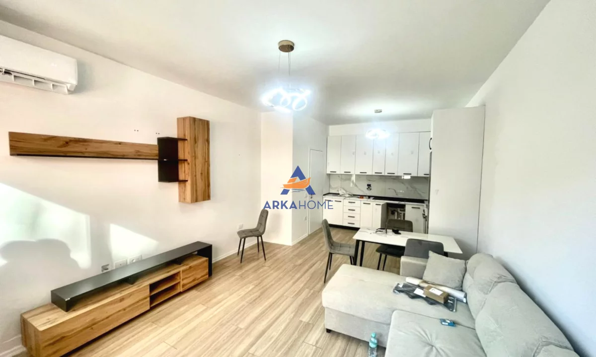 Shtepi me qera Apartament ne Tirane, 1+1, Mobilimi E mobiluar, Pagesa 519  Euro.