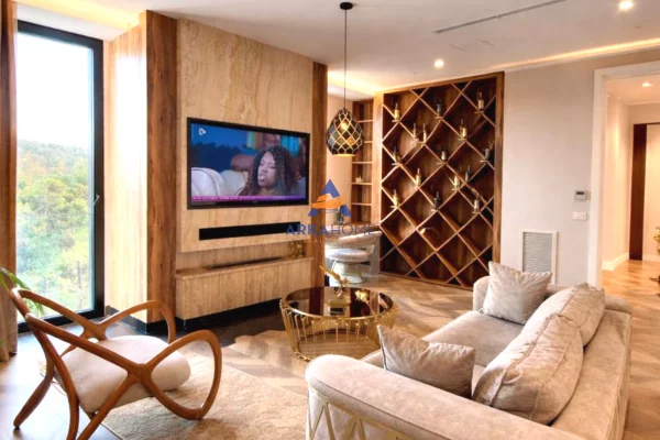 Shtepi ne shitje 1+1 ne Tirane - 520,000 Euro