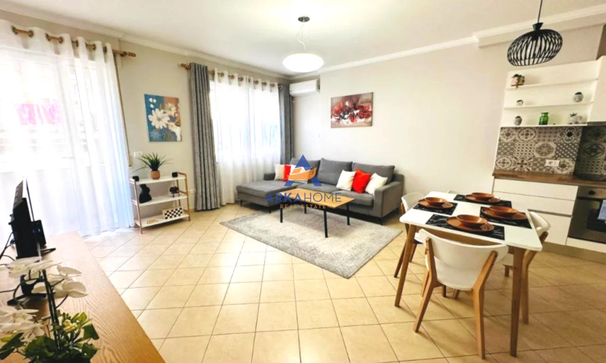 Shtepi me qera Apartament ne Tirane, 1+1, Mobilimi E mobiluar, Pagesa 750  Euro.